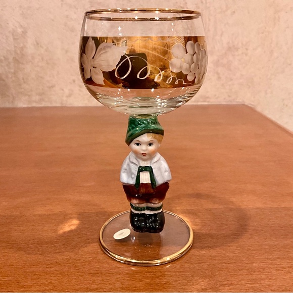 Goebel Figurine Stem - Picture 1 of 8